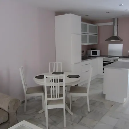 Pueblo Laguna Apartamento